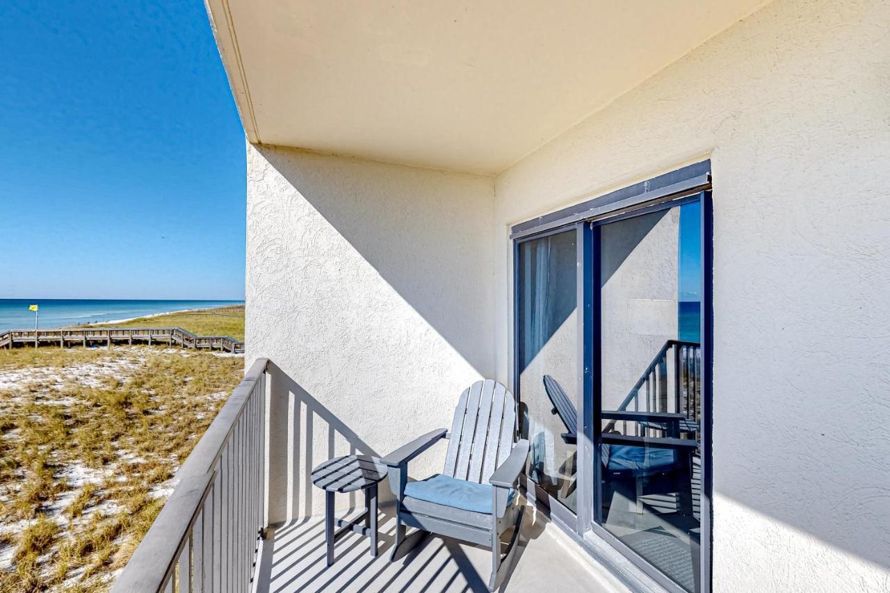 Sundunes 121 نافار المظهر الخارجي الصورة